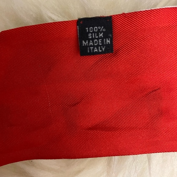 Prada Bandeau - Picture 8 of 16